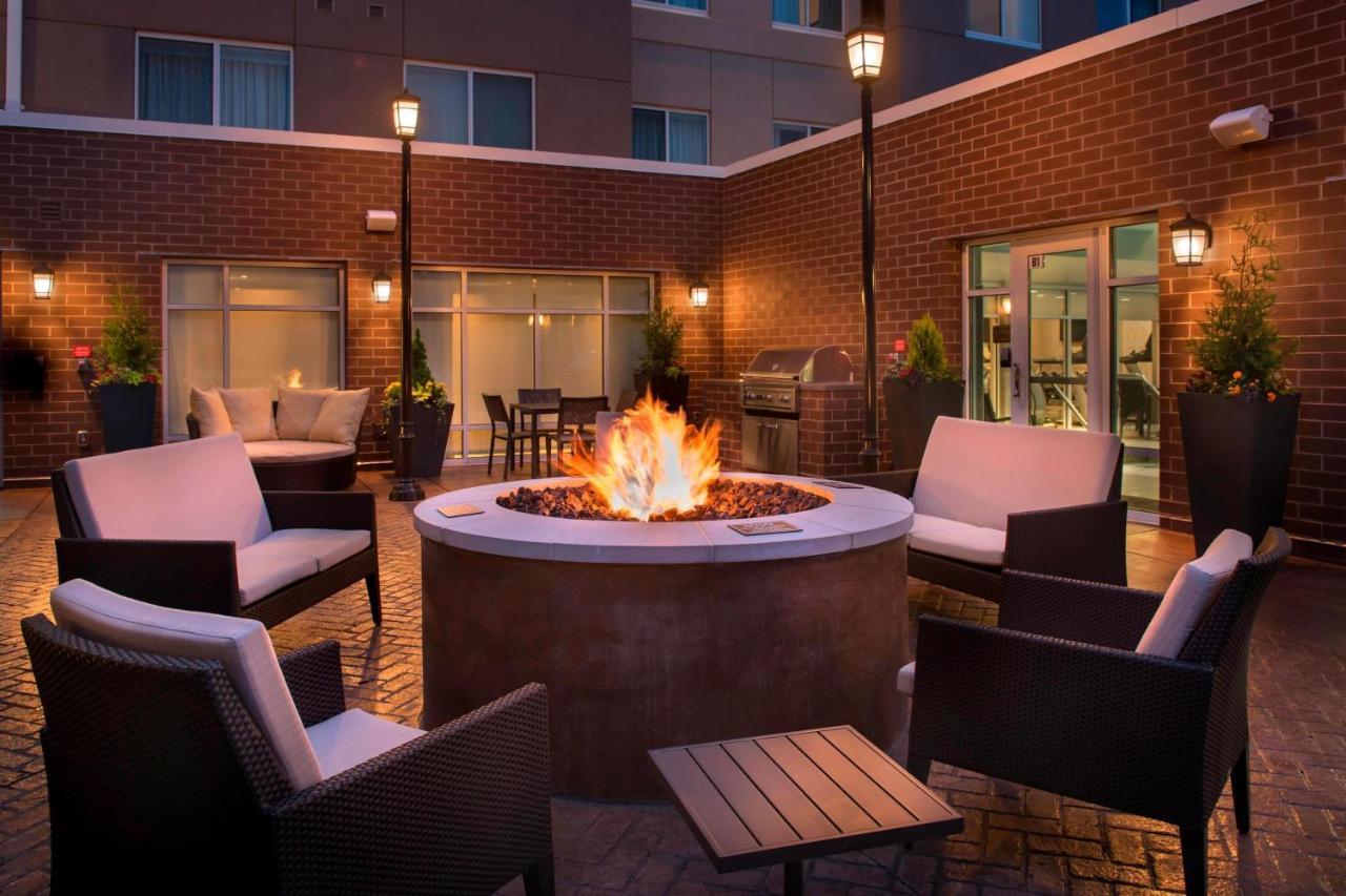 Residence Inn By Marriott Lancaster Rohrerstown Екстериор снимка